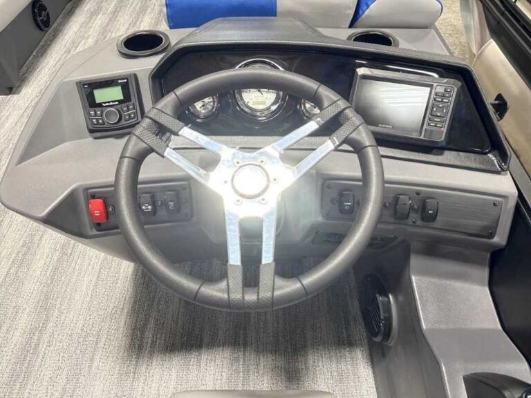 2026 Bennington 20SL - Performance Double Toon - Blackout US-ETWS9675K526 [photo 9]